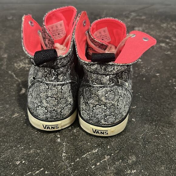 VANS Sydney Henna Hi Womens Black Paisley Print Skate Ankle Sneakers Shoes 8.5 - Picture 4 of 12